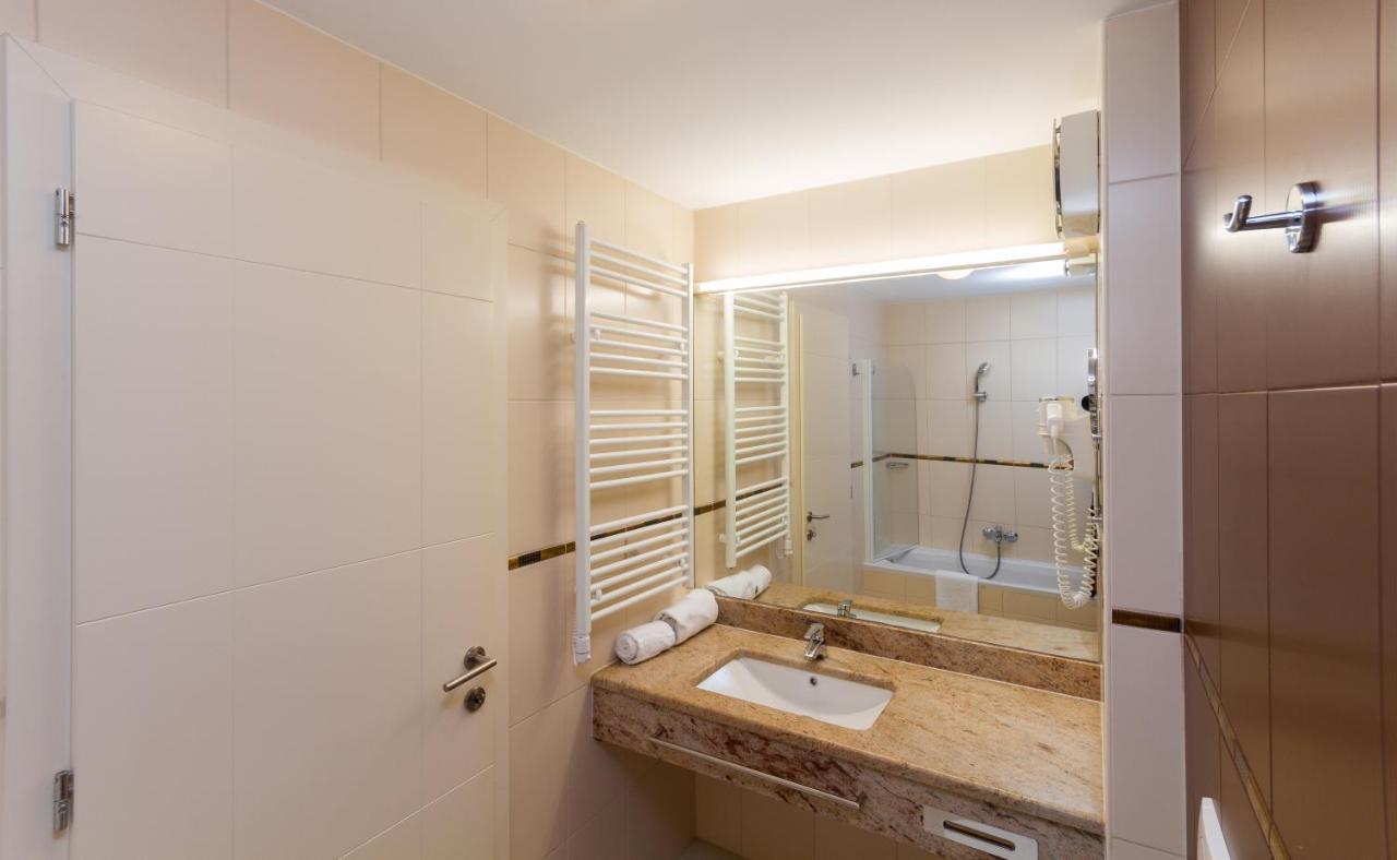 Premium Sea Side Marina Apartment By Locap Group Порторож Екстериор снимка