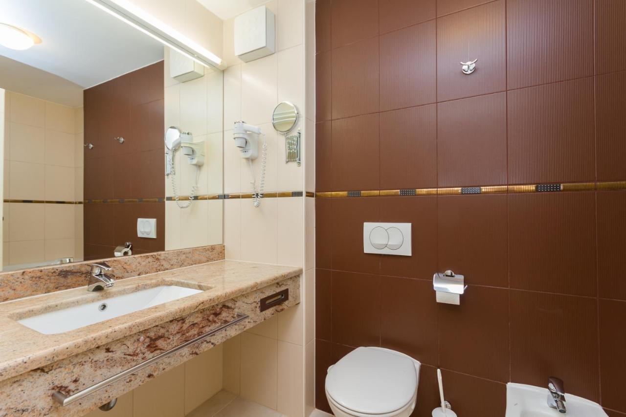 Premium Sea Side Marina Apartment By Locap Group Порторож Екстериор снимка